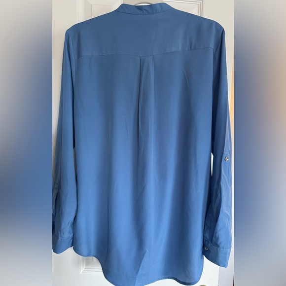 Michael Kors Blue Blouse Size Large with silver tone hardware - Picture 7 of 17